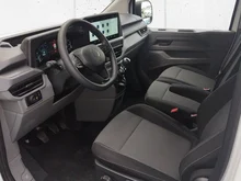 VW Transporter Kombi TDI in Clear White