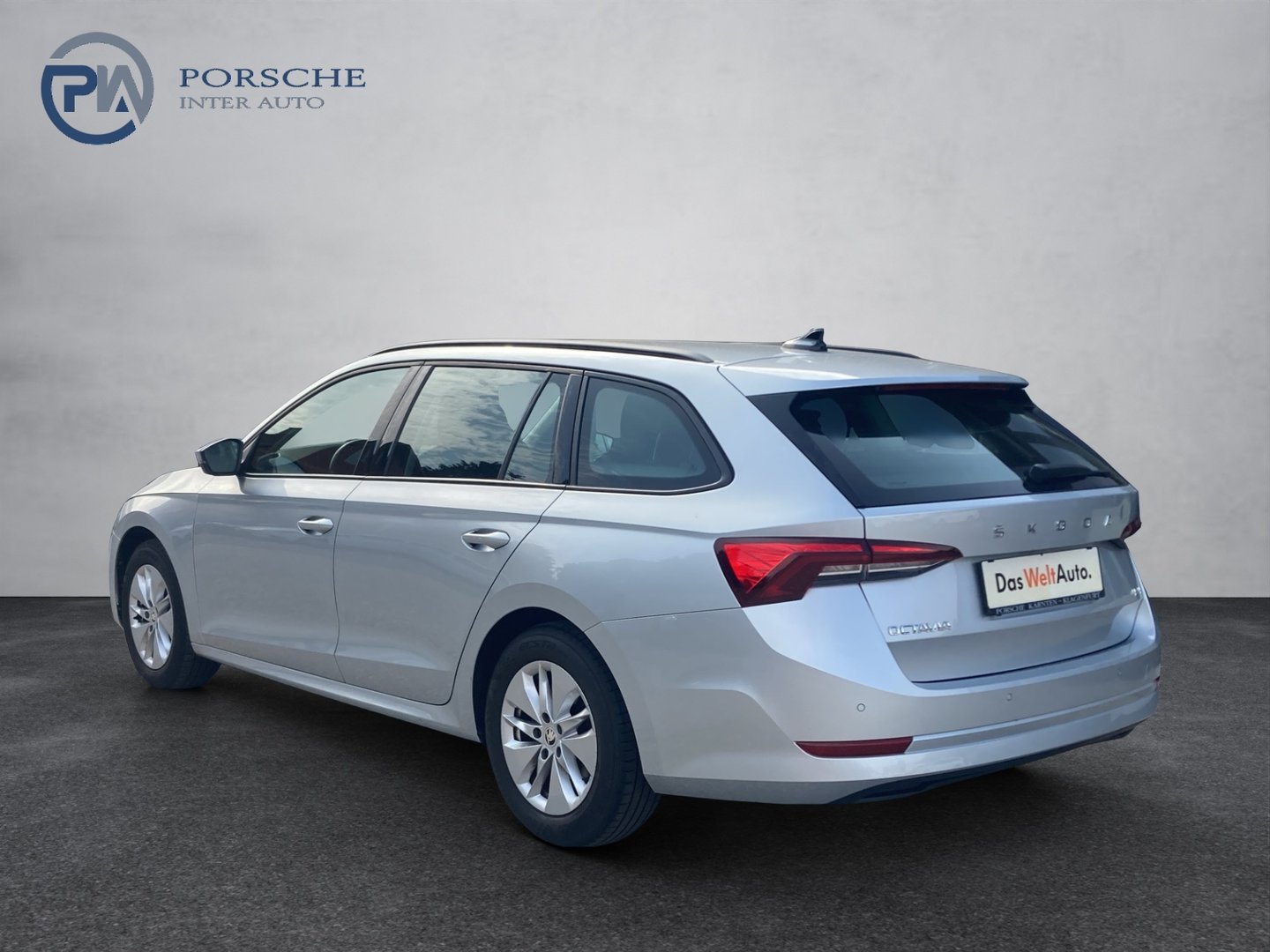 Škoda OCTAVIA Combi 4x4 Ambition TDI DSG | Bild 14 von 16