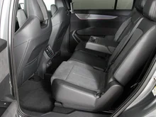 Škoda Peaq Sportline 90x in Graphit-Grau Metallic