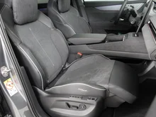 Škoda Peaq Sportline 90x in Graphit-Grau Metallic