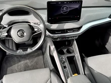 Škoda Enyaq 80 in Arctic-Silber Metallic