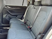 Škoda Kodiaq Selection TSI mHEV DSG in Smokey Diamond-Silber Metallic