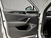 VW Tiguan Sport eTSI DSG in Pure White