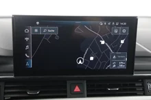 Audi A4 Avant 40 TDI quattro S line in MYTHOSSCHWARZ METALLIC