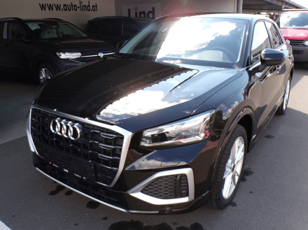 Audi Q2 30 TFSI admired
