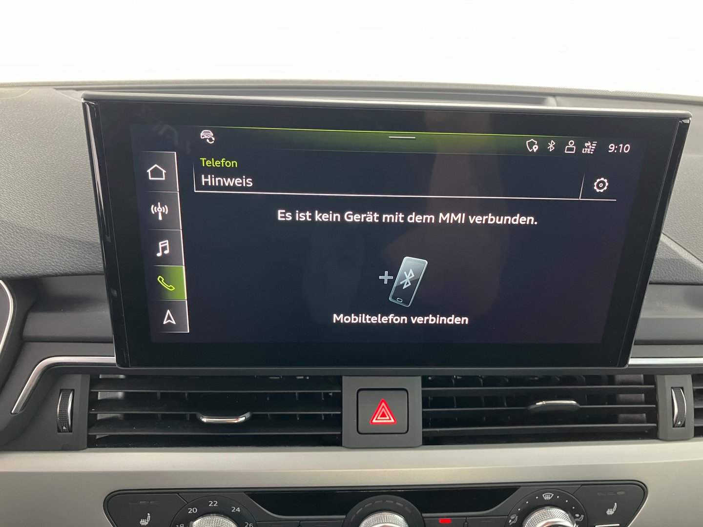 Audi A4 Avant 30 TDI | Bild 8 von 15