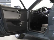SEAT Leon Style Edition 1.5 TSI 115 PS in Fjord-Blau