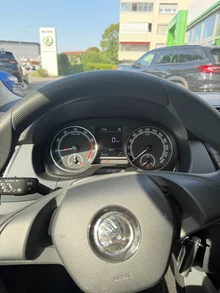Thumbnail-Foto von Fahrzeug