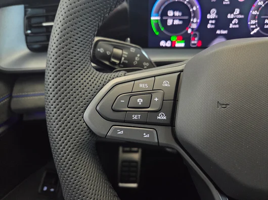 Bild eines Tayron Sport eHybrid DSG 150kW