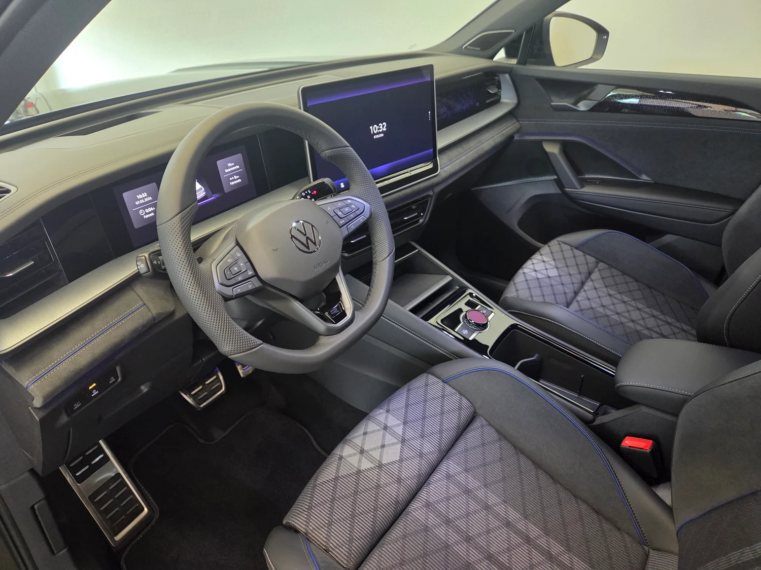 Bild eines Tayron Sport eHybrid DSG 150kW
