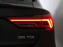 Audi Q3 Sportback 35 TDI S line exterieur in Mythosschwarz Metallic