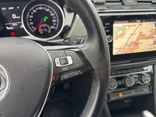 VW Touran Sky TDI SCR DSG 5-Sitzer in Reflexsilber Metallic