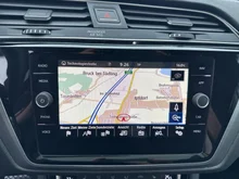 VW Touran Sky TDI SCR DSG 5-Sitzer in Reflexsilber Metallic
