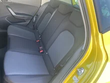 SEAT Arona Reference Edition 1.0 TSI in Hypnotic-Gelb