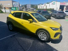 SEAT Arona Reference Edition 1.0 TSI in Hypnotic-Gelb