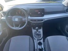 SEAT Arona Reference Edition 1.0 TSI in Hypnotic-Gelb