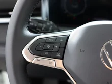 VW T-Roc Life eTSI DSG in Pure White