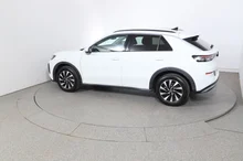 VW T-Roc Life eTSI DSG in Pure White