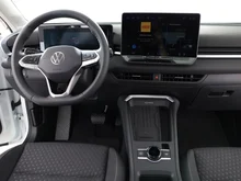 VW T-Roc Life eTSI DSG in Pure White