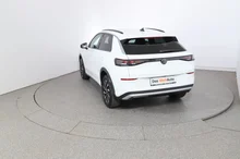 VW T-Roc Life eTSI DSG in Pure White