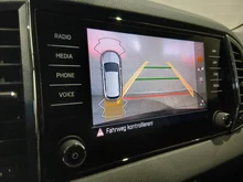 Škoda Karoq 4x4 Selection TDI DSG in Black-Magic Perleffekt