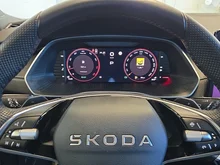 Škoda Octavia Combi Sportline TSI mHEV DSG in Moon-Weiß Metallic