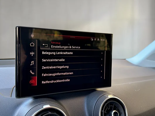 Bild eines Audi Q2 30 TFSI admired