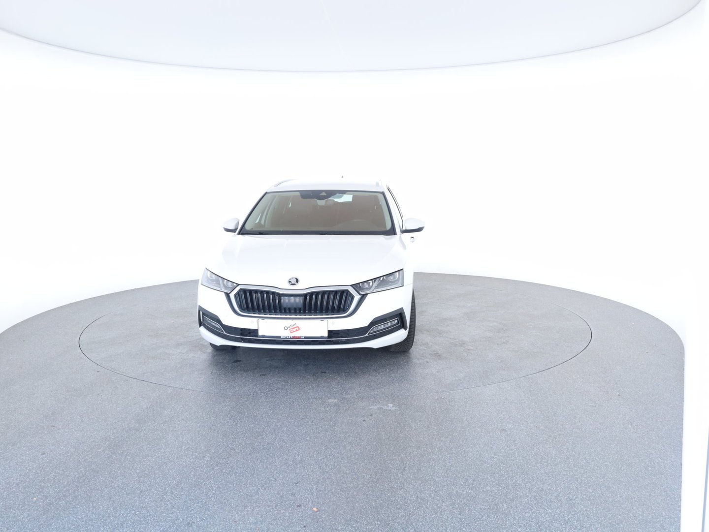 Škoda OCTAVIA Combi Premium TDI DSG | Bild 13 von 29