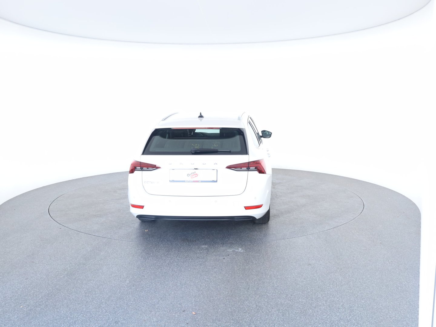 Škoda OCTAVIA Combi Premium TDI DSG | Bild 3 von 29