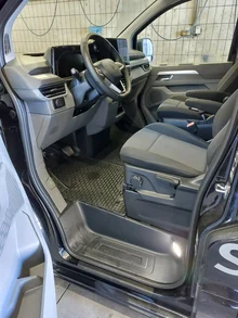 Thumbnail-Foto von Fahrzeug