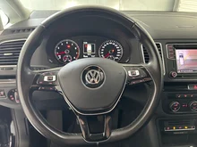 VW Sharan Business+ TSI 7-Sitzer in Deep Black Perleffekt