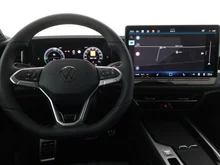VW Passat Variant R-Line eHybrid 150 kW in Oyster Silver Metallic
