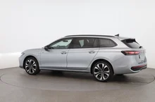 VW Passat Variant R-Line eHybrid 150 kW in Oyster Silver Metallic