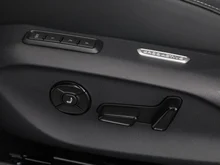 VW Passat Variant R-Line eHybrid 150 kW in Oyster Silver Metallic