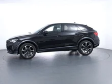 Audi Q3 Sportback 35 TFSI intense in Mythosschwarz Metallic
