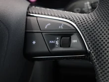Audi Q3 Sportback 35 TFSI intense in Mythosschwarz Metallic