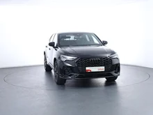 Audi Q3 Sportback 35 TFSI intense in Mythosschwarz Metallic