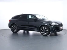 Audi Q3 Sportback 35 TFSI intense in Mythosschwarz Metallic