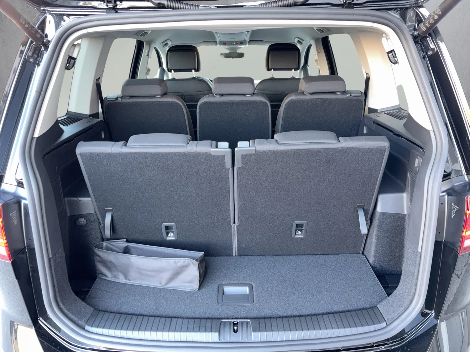 Bild eines VW Touran Friends TSI DSG
