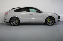 Thumbnail-Foto von Fahrzeug