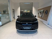 VW T-Roc Life eTSI DSG in Grenadillschwarz Metallic