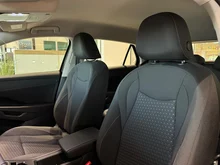 VW T-Roc Life eTSI DSG in Grenadillschwarz Metallic