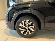 VW T-Roc Life eTSI DSG in Grenadillschwarz Metallic