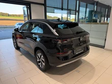VW T-Roc Life eTSI DSG in Grenadillschwarz Metallic