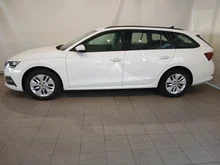 Škoda Octavia Combi Ambition TDI in Alaska-Weiß