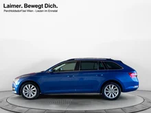Škoda Superb Combi 4x4 Ambition TDI DSG in Race-Blau Metallic