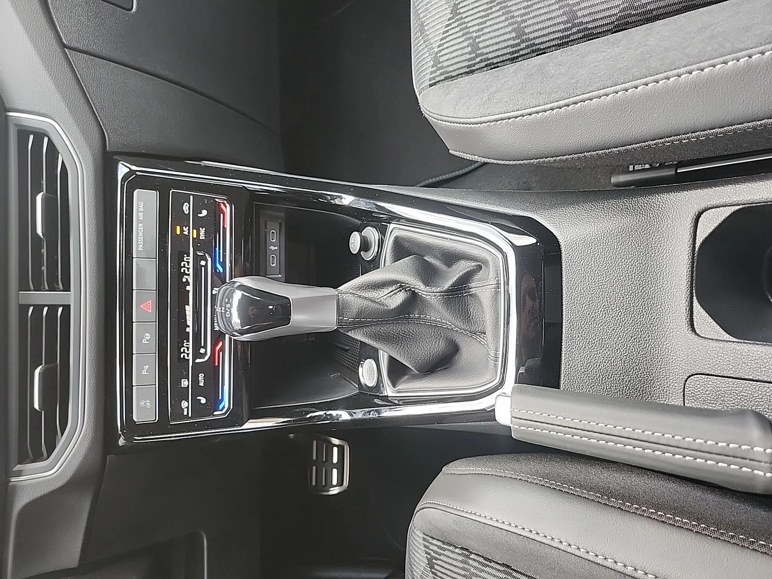 Bild eines T-Cross Sport TSI DSG