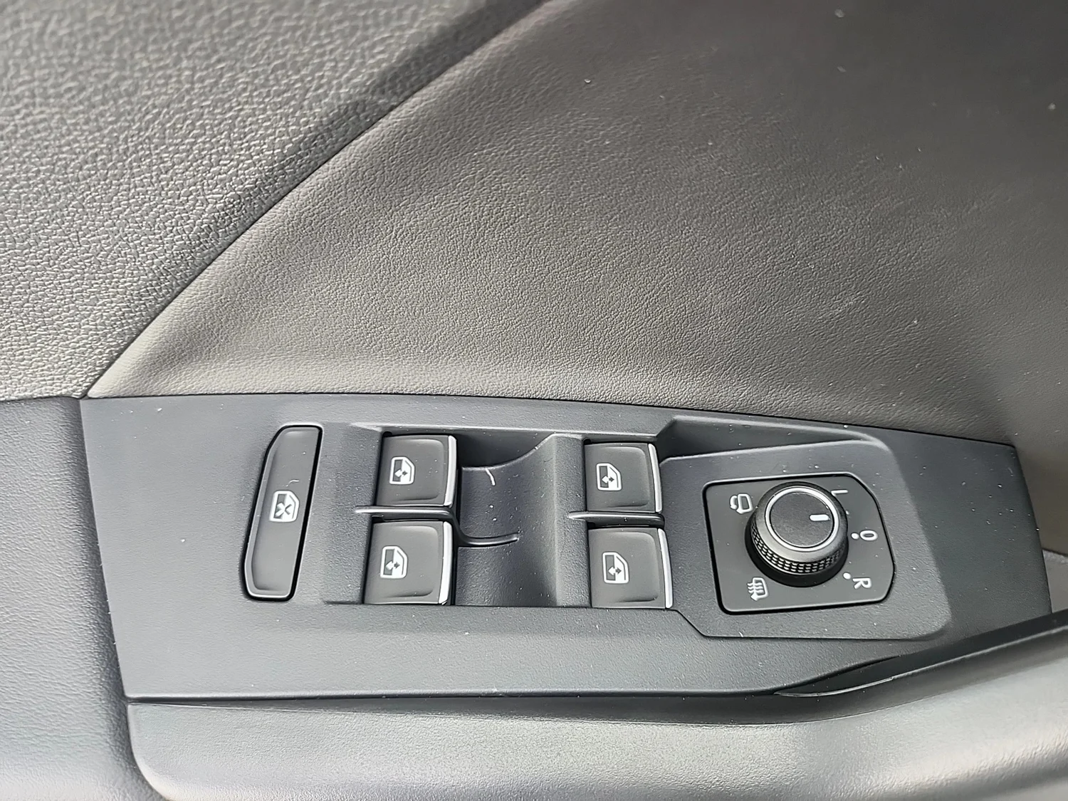 Bild eines T-Cross Sport TSI DSG