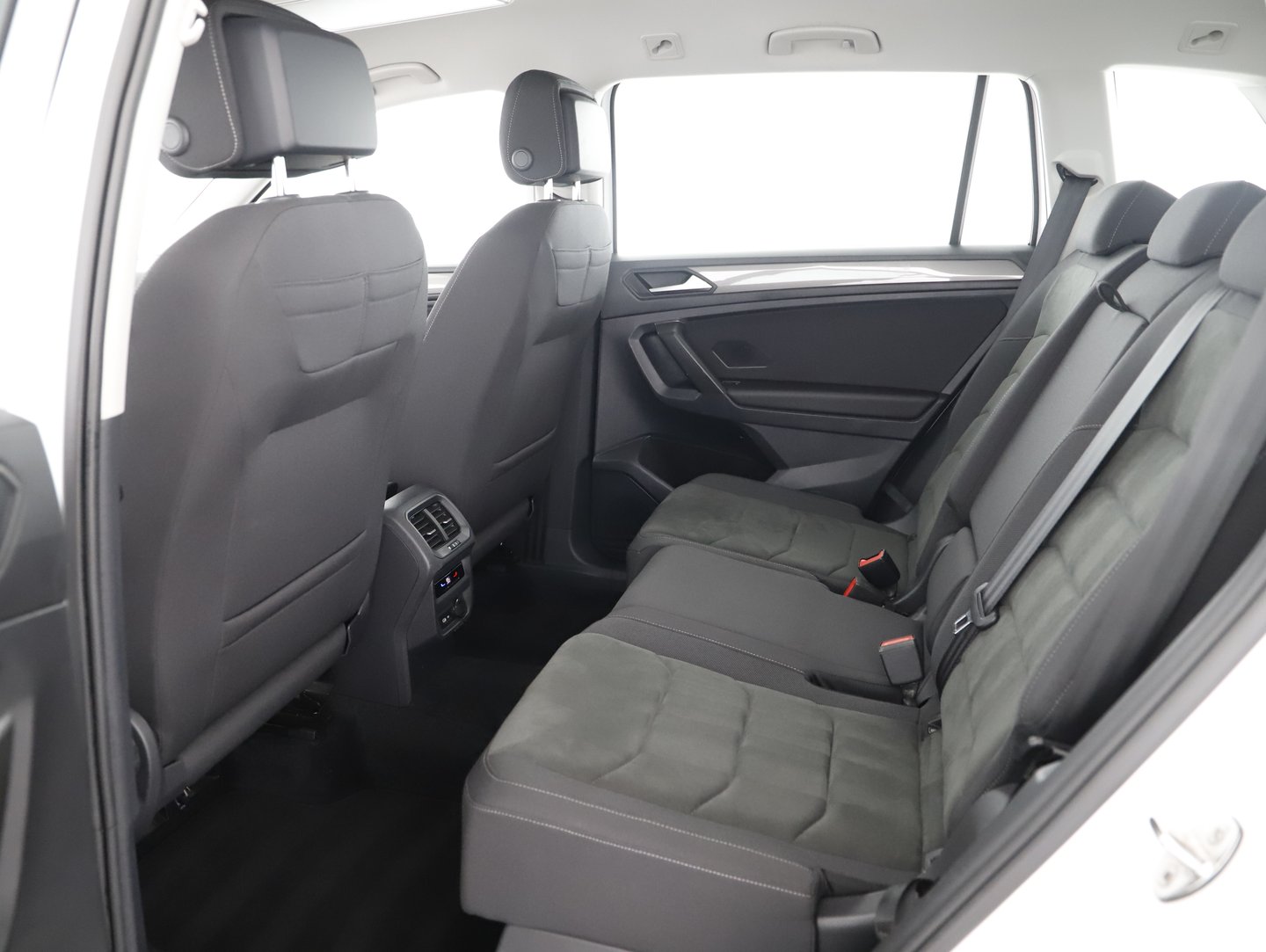 VW Tiguan Allspace Life TDI DSG | Bild 10 von 14