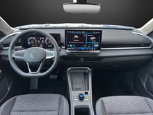 VW T-Roc Life eTSI DSG in Celestial Blue Dach Black Uni